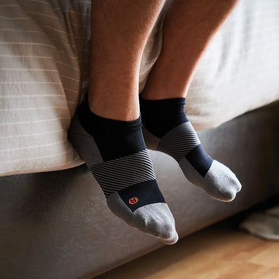Anodyne Footwear No. 9 No Show Diabetic Socks, Black - Model Image | www.dahlmedicalsupply.com