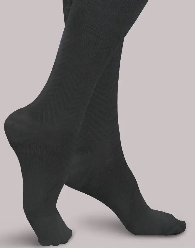 30-40mmHg Trouser Socks for Women - Black, close up