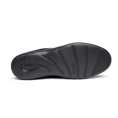 lightweight outsole for a diabetic women's boot 